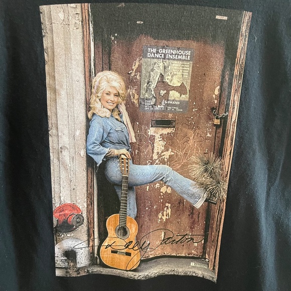 Vintage Style Dolly Parton Graphic T-shirt - Picture 2 of 4